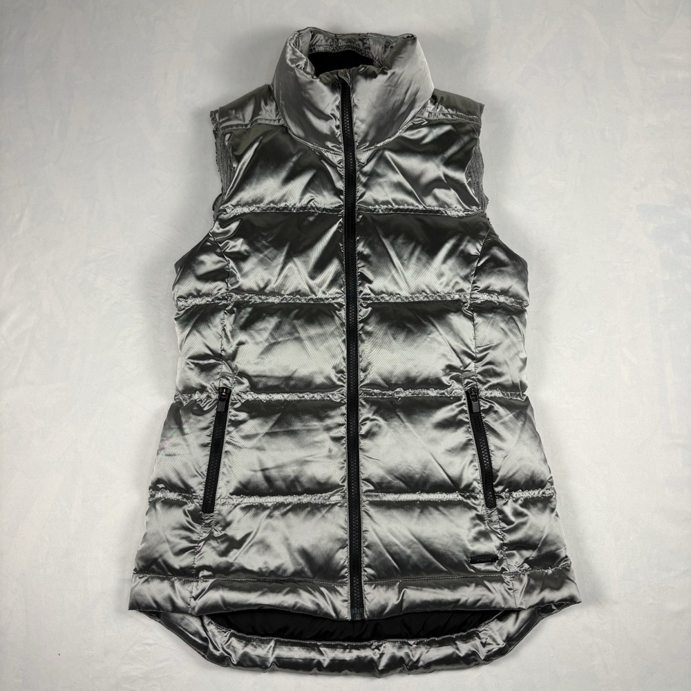 Athleta Women's XS Metallic Silver Goose Down Puffer Vest Full Zip Chevron Back